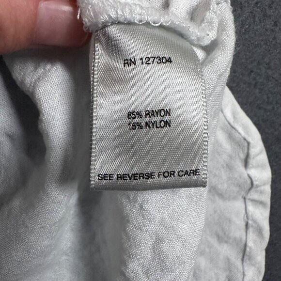 John Mark Womens M White Crinkle Cap Sleeve Button Front Lightweight Shirt Top - Picture 8 of 10